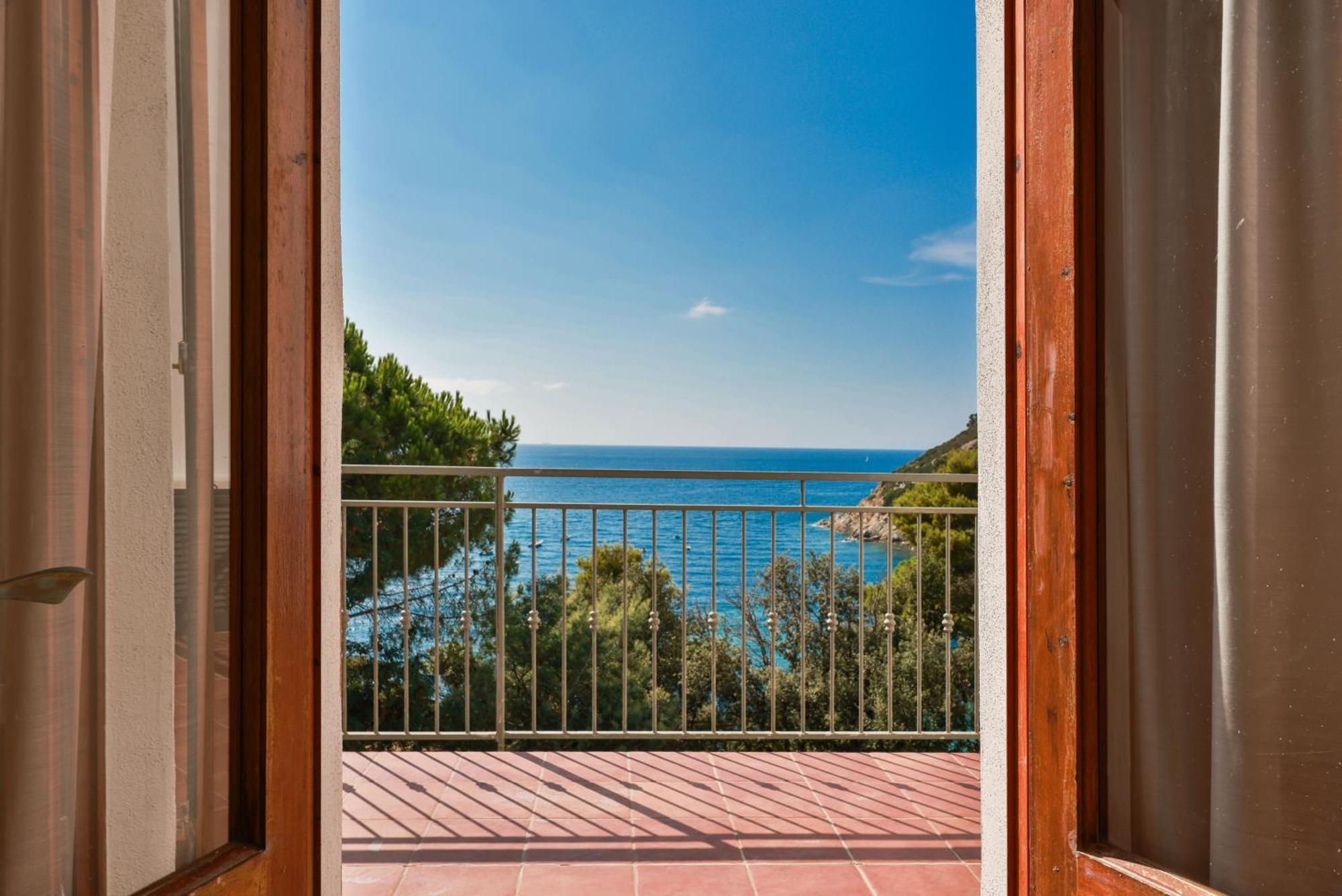 Apartamento La Terrazza Sul Forno - Goelba Portoferraio Exterior foto